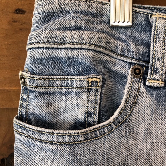 The Perfect Jeans - Chico’s Platinum straight-leg jeans in medium blue - Picture 2 of 12